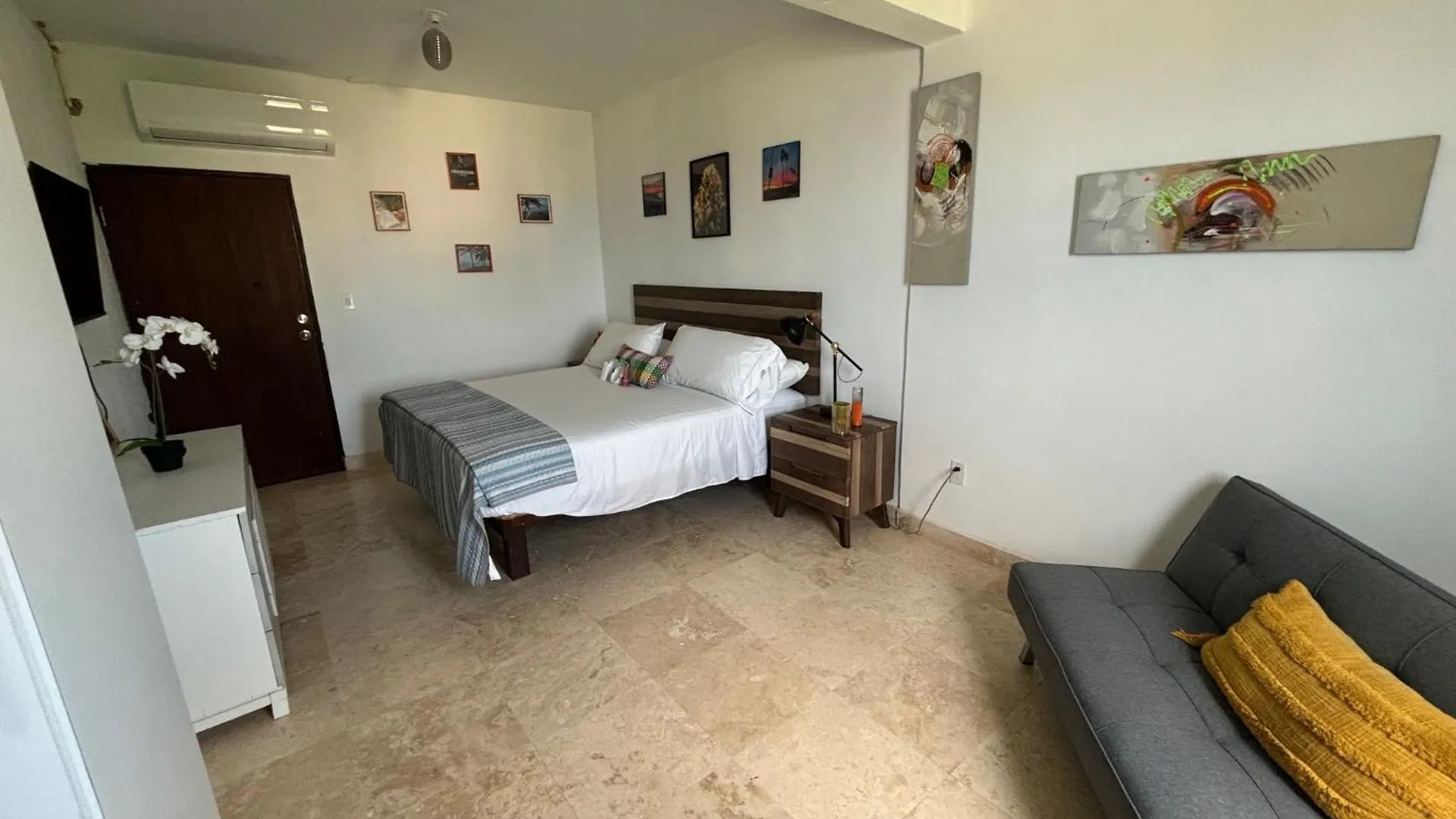 Bednbong Experience Stay contacts